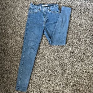 Levi’s High Waisted Skinny Jeans
